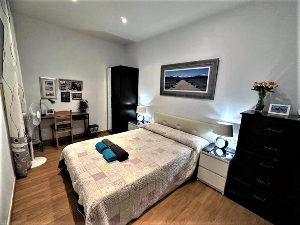 Rooms In The Center Of Barcellona Esterno foto